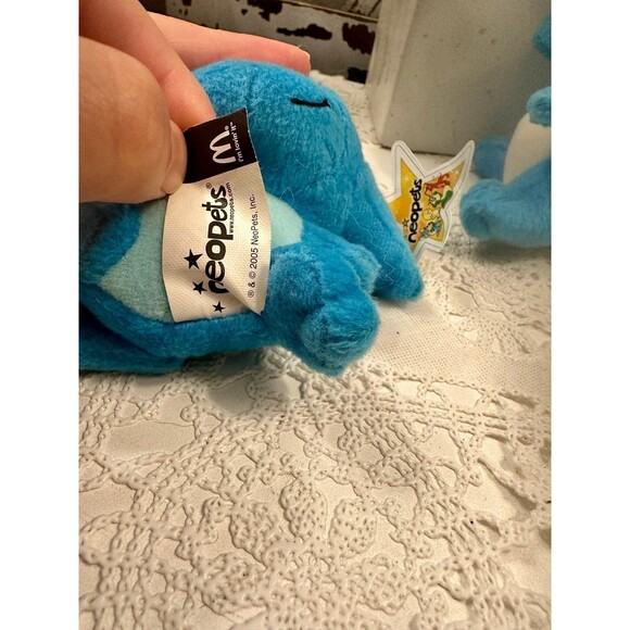 NEOPETS Blue Kyrii Blue Kacheek Speckled Nedd mcdonalds plush bundle - Picture 9 of 9